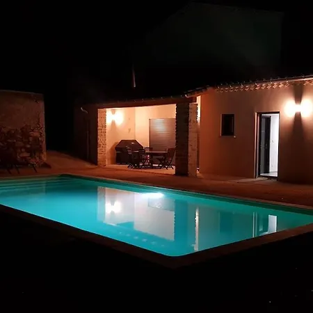 Cevennes Mas Renove Confort Piscine Nature *