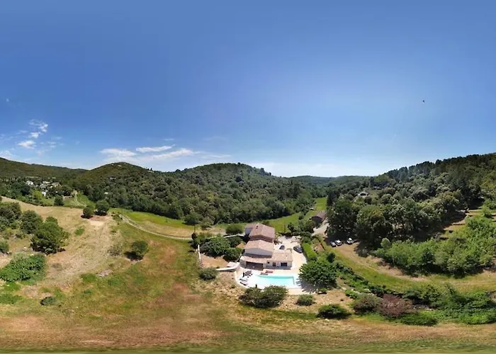 Casa de Férias Cevennes Mas Renove Confort Piscine Nature Monoblet