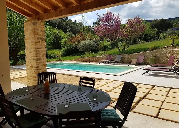 Cevennes Mas Renove Confort Piscine Nature *